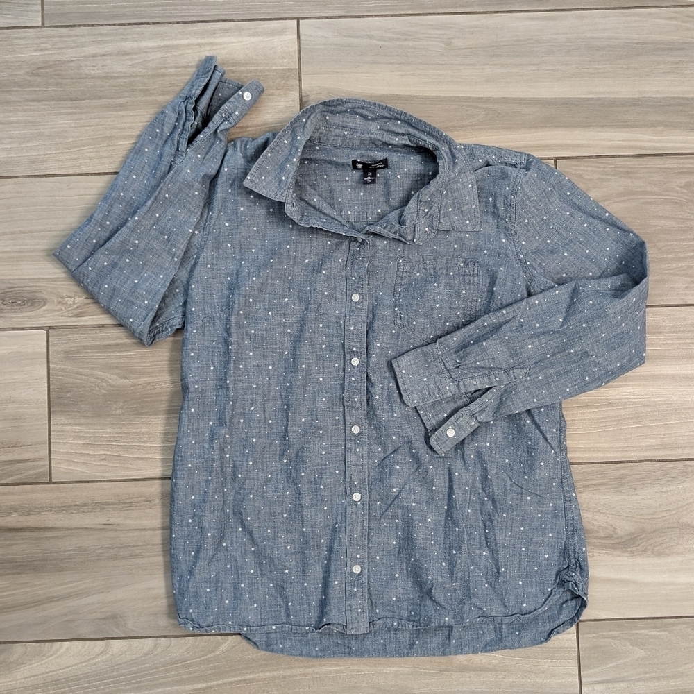 GAP Boyfriend Fit Chambray Star Shirt